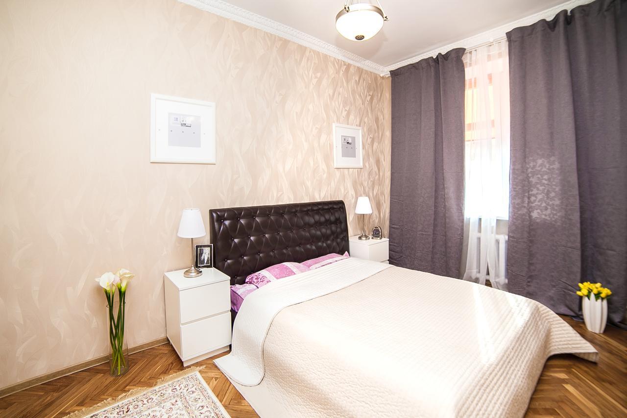 Apartment Lenina 3 Minsk Dış mekan fotoğraf