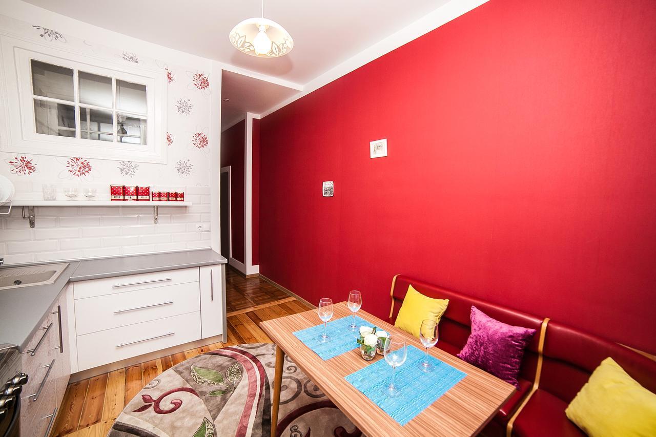Apartment Lenina 3 Minsk Dış mekan fotoğraf