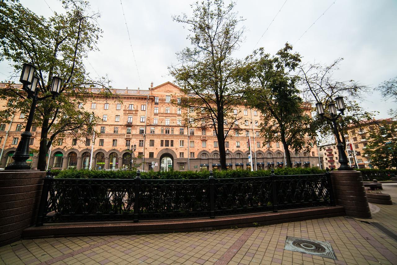 Apartment Lenina 3 Minsk Dış mekan fotoğraf